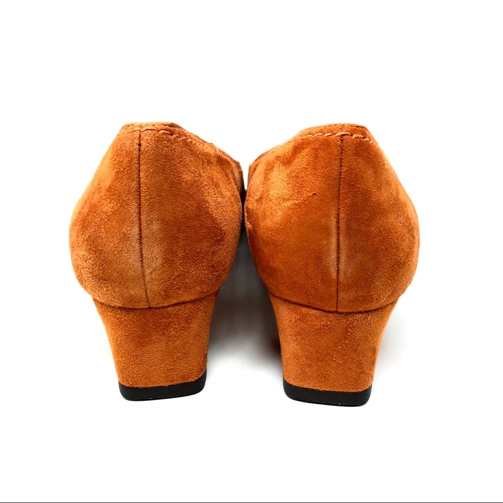 ISAAC MIZRAHI couture suede loafers, size 8, made in Italy, NWOT - Picture 5 of 6